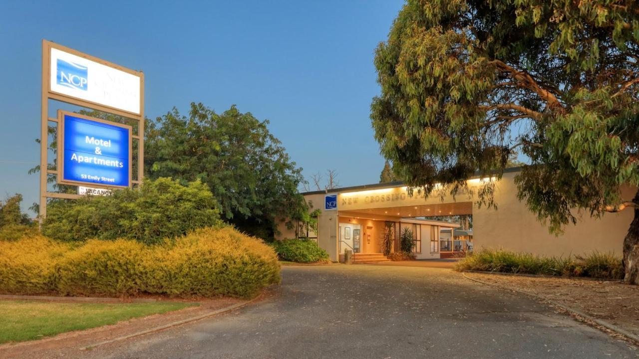 New Crossing Place Motel Сиймор Екстериор снимка