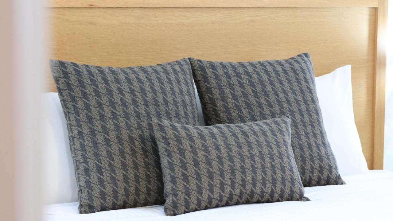 New Crossing Place Motel Сиймор Екстериор снимка